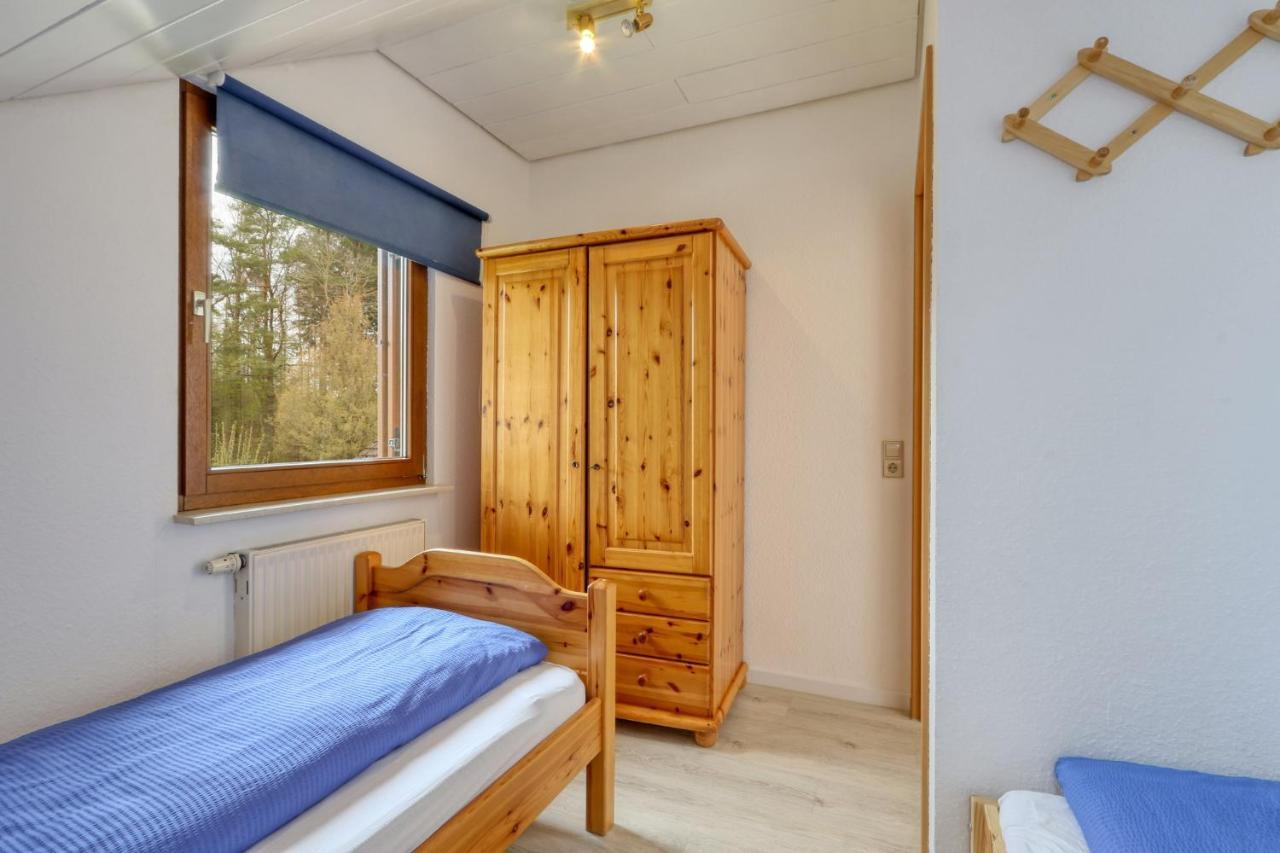 Seepark Kirchheim Ferienhaus Bei Zeta Mit Sauna Luaran gambar